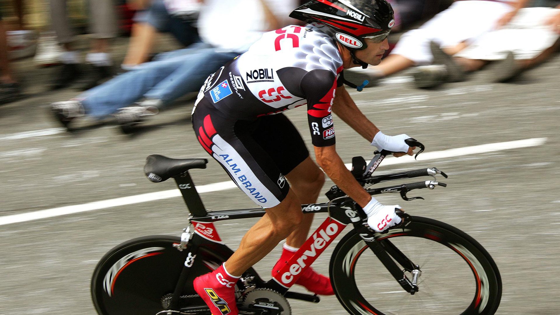 中国选手划频波动下降,节奏更均匀